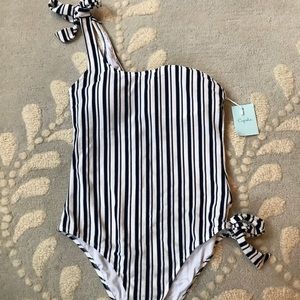 Brand new with tags cupshe one piece